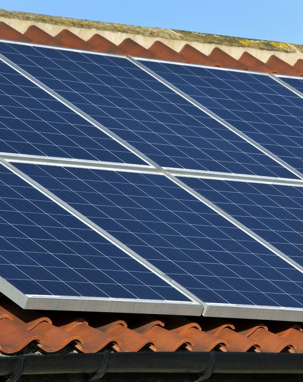 Retour sur investissement panneaux solaires : investir efficacement